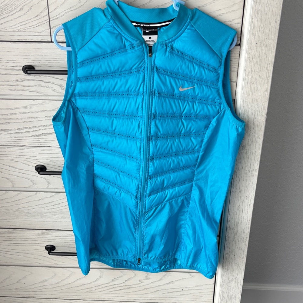 Nike Turquoise Sleeveless Jacket